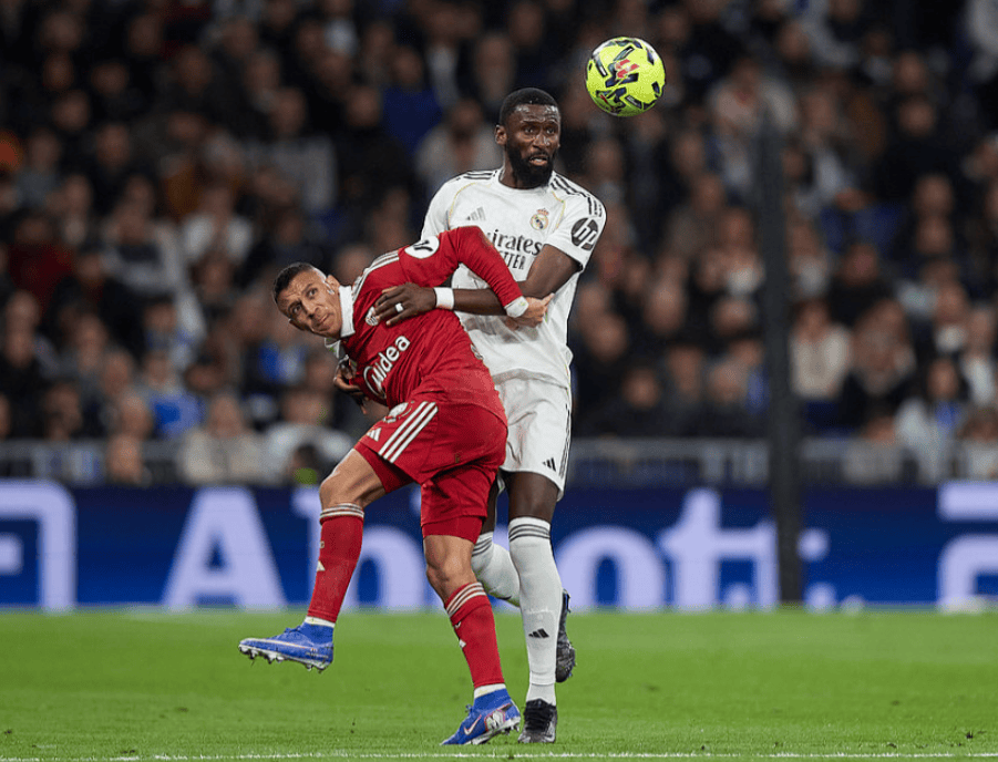 皇马两大功勋即将离队，2026年1月可自由谈判，谁先被挖走？